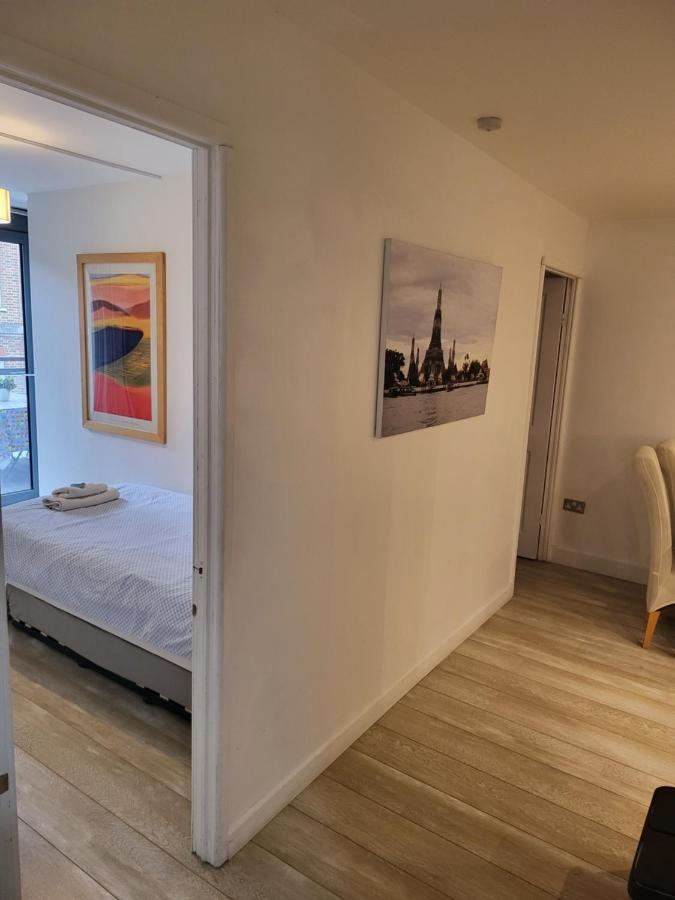 Walking To Tower Bridge Apartment Londra Exterior foto